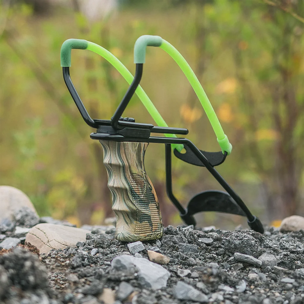 BC51KT-01 Bone Collector P51 Slingshot Kit_Lifestyle 1