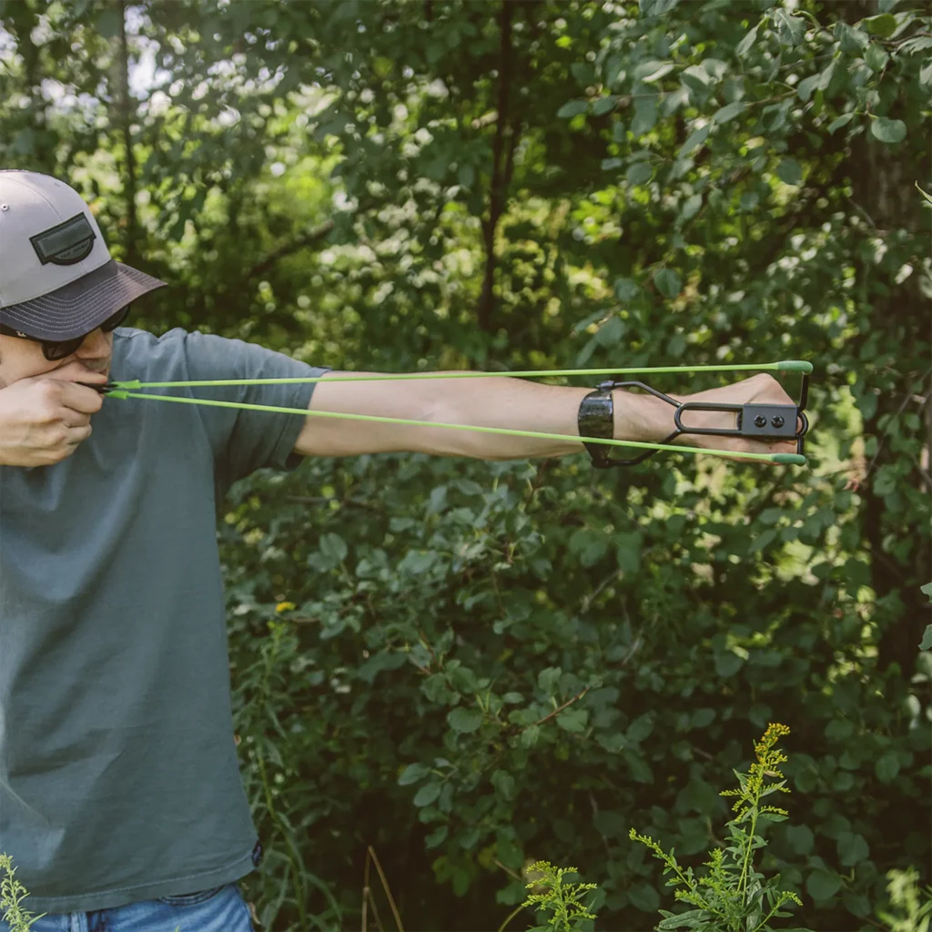 BC51KT-01 Bone Collector P51 Slingshot Kit_Lifestyle 6